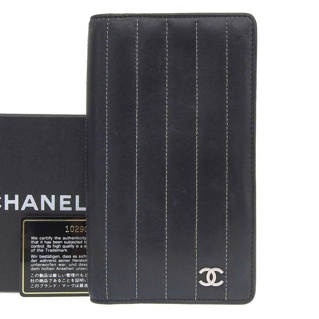 Wallet Pre-Owned Mademoiselle Coco Line Long Stripe (Good) A30043 No. Logo Mark 10