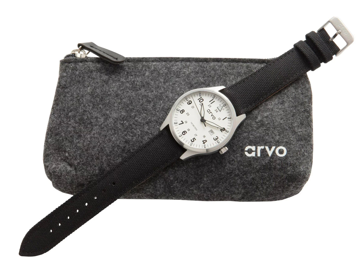 Rove Field - Watch White Moon Arvo